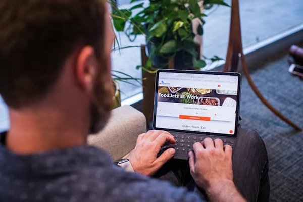 How to create a data privacy compliance plan for your online business?